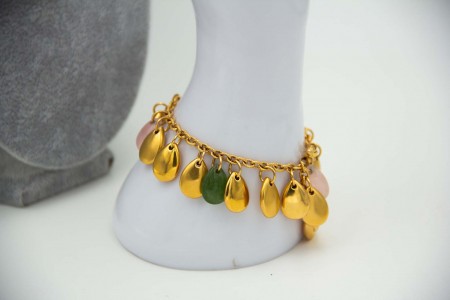 Conjunto de anel, pulseira e gargantilha em ouro amarelo