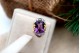 Anel em ouro com lascas de diamantes ametista lapidada