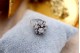 Anel em ouro com lascas de diamante
