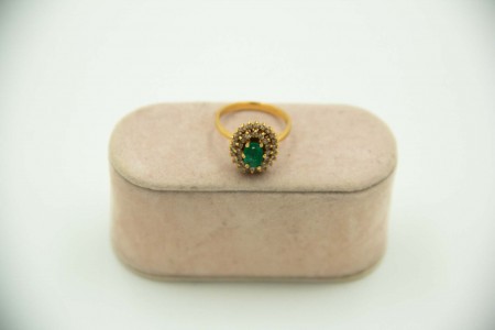 Anel de ouro amarelo tipo chuveiro com diamantes em talhe brilhante 8/8 