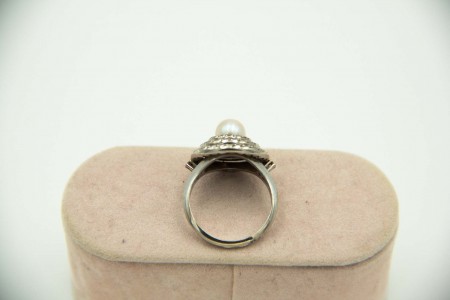 Anel de ouro branco tipo chuveiro com diamantes (64) em talhe brilhante 8/8 