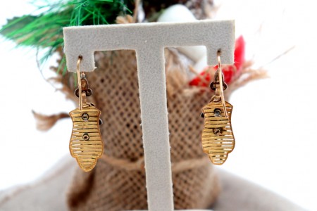 Brincos em ouro com relevos