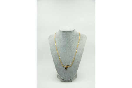 Gargantilha de ouro amarelo com diamantes em talhe 8/8 e safiras Australianas