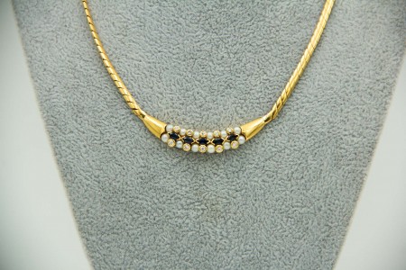 Gargantilha de ouro amarelo com 
