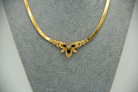 Gargantilha de ouro amarelo com safiras Autralianas e diamantes (24) 