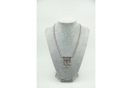 Gargantilha articulada de ouro branco com diamantes (24) em talhe brilhante 8/8 