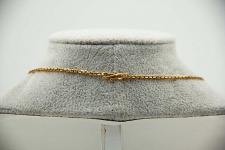 Gargantilha de ouro amarelo e prata com pérolas (21) e marcassites.