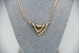 Gargantilha com diamantes (49) em talhe brilhante 8/8 encastrados em ouro amarel