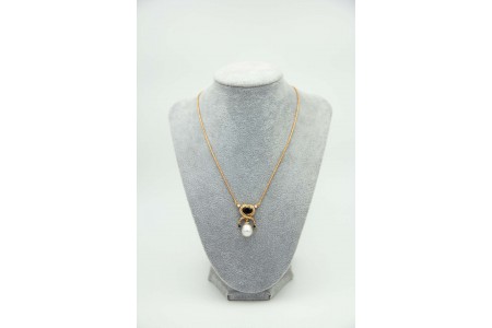  Gargantilha de ouro amarelo  em forma de coração com diamantes (22) 