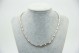 Gargantilha de ouro branco articulada com diamantes (40) em talhe brilhante 8/8