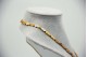 Gargantilha de ouro amarelo com diamantes (140) em talhe brilhante 8/8 e safiras