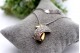 Medalha - pingente em ouro bicolor com diamantes (29) em talhe brilhante 8/8.