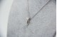  Medalha/pingente de ouro branco com diamantes (9) em talhe brilhante 8/8.