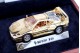 Miniatura de Ferrari F40 em ouro