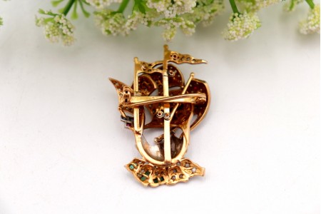 Pregadeira em ouro branco e amarelo com diamantes