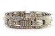  Pulseira em platina de forma articulada com diamantes (257) em talhe brilhante