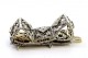 Pulseira em ouro e prata articulada com dez diamantes em talhe brilhante 