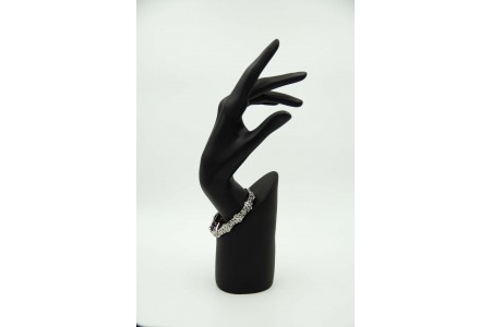 Pulseira de ouro branco articulado com elos em forma de flores com quatro pérola