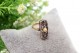 Anel em ouro e prata com  diamantes (12) em talhe brilhante 8/8, lascas de diama