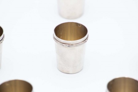 Conjunto de seis cálices de prata para licor