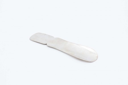 Calçadeira em prata lisa