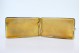Cigarreira em prata foscada com interior dourado e tampa basculante.