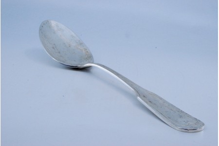  Colher de arroz e servir em prata com frisos ao longo do cabo.