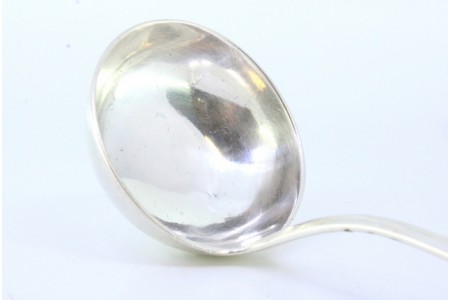 Concha para provas em prata lisa com cabo a expedir.