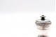 Saleiro - pimenteiro de moinho em prata com frisos perlados