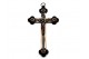Crucifixo em madeira com aplicações em prata e argola de suspensão