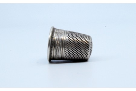 Dedal em prata com relevo