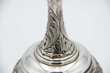 Garrafa de prata para vinho