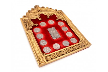 Moldura com medalhas em prata alusivas a Santo António