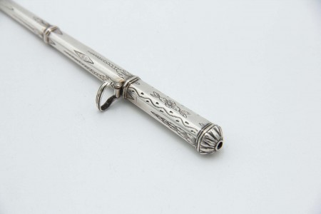 Porta lápis em prata