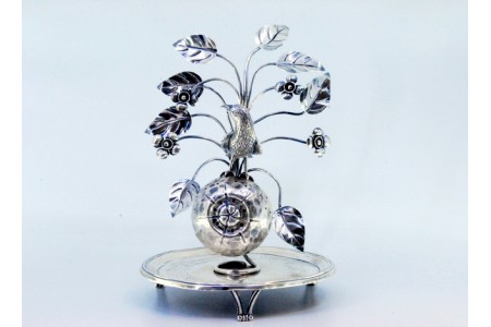  Paliteiro em prata com folhas e flores 