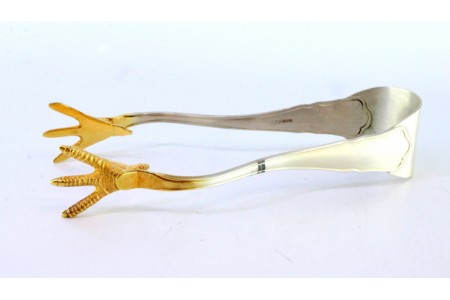 Pinça para gelo em prata em forma de garras de ave em dourado