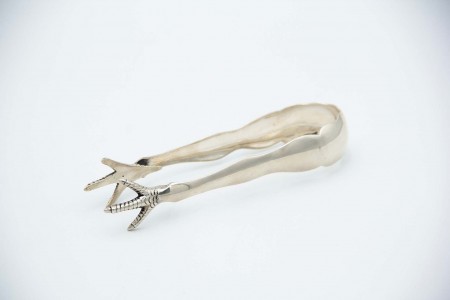 Pinça para gelo em prata lisa