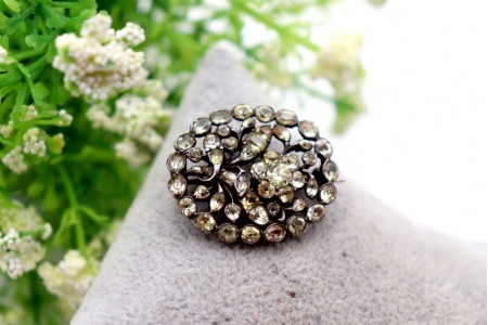 Pregadeira de prata com topázios e crisólitas - Minas Novas