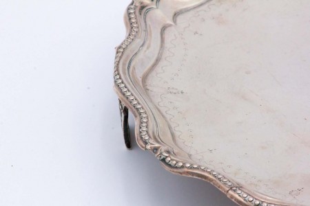  Salva de prata bilheteira relevada