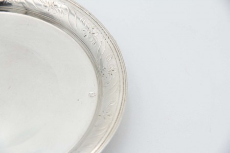 Salva bilheteira de formato circular