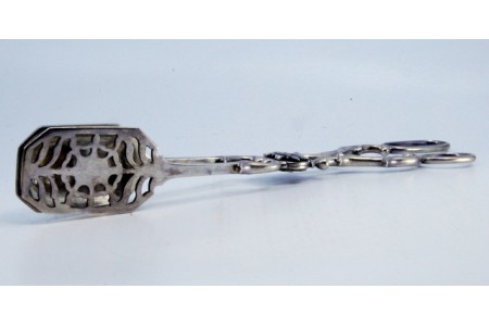 Pinça para salada, pão ou molhos em prata